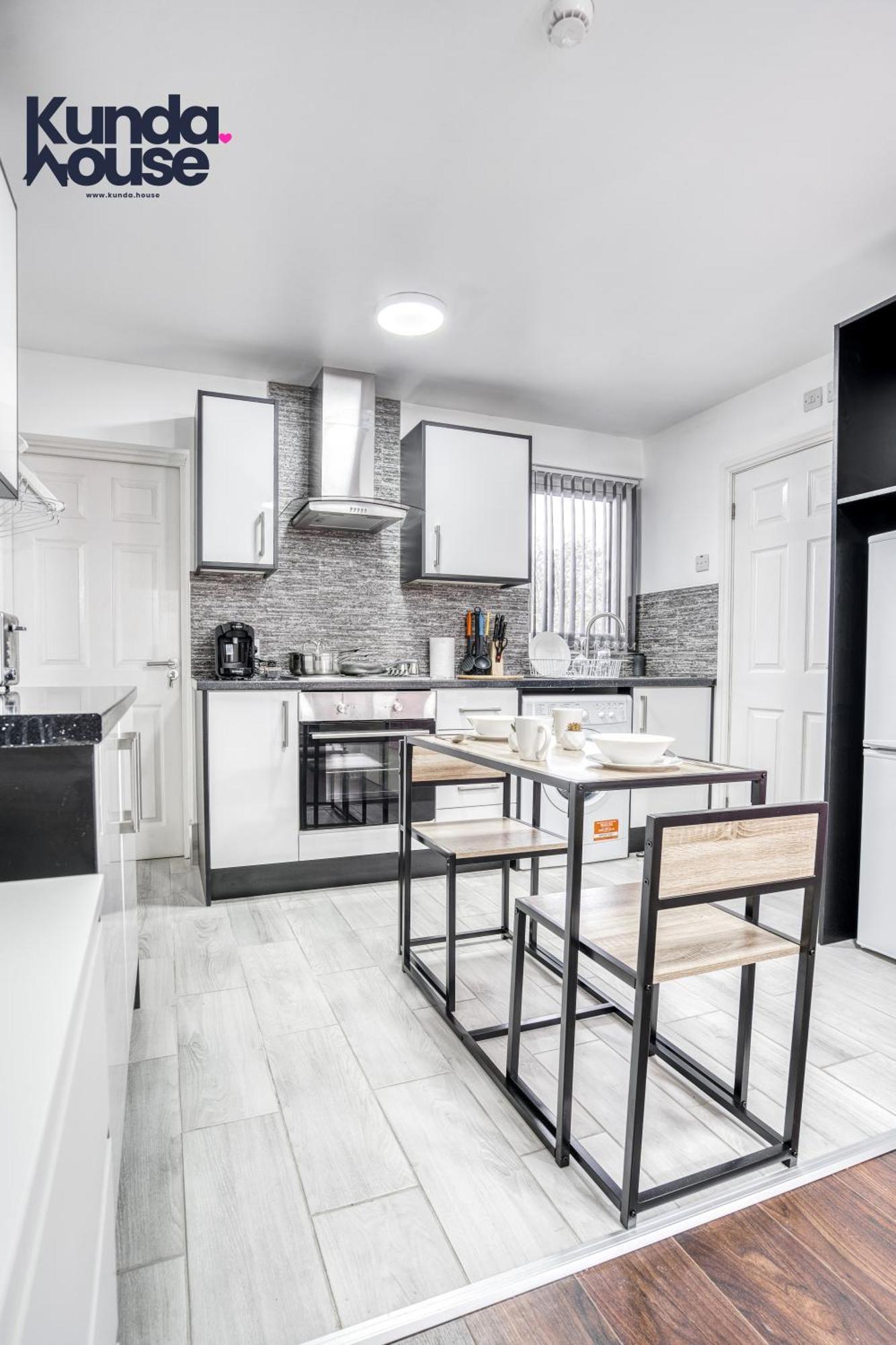 Cosy Apartments - City Living Made Elegant - Birmingham Exteriör bild