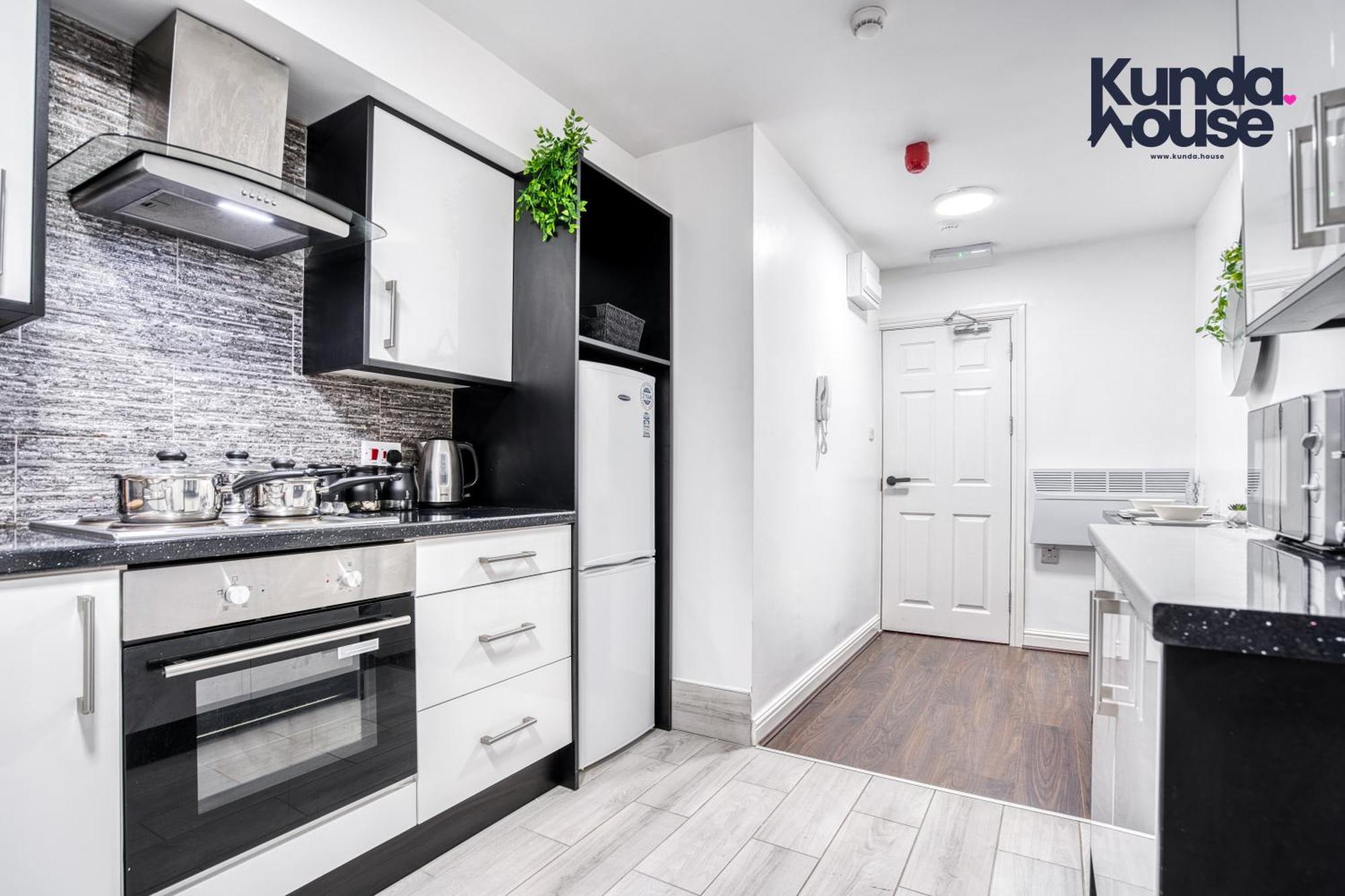 Cosy Apartments - City Living Made Elegant - Birmingham Exteriör bild