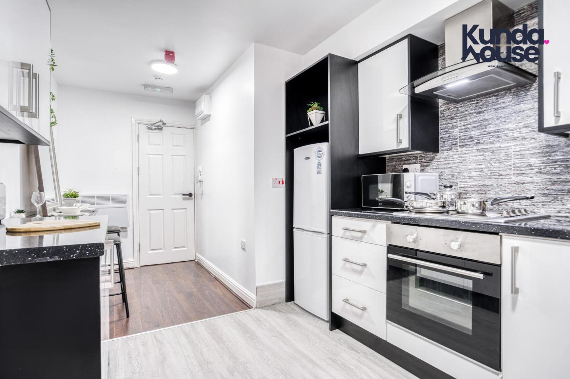 Cosy Apartments - City Living Made Elegant - Birmingham Exteriör bild
